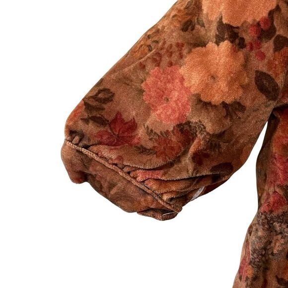 Ciccino Italy Baby Romper Sz 1 Italian 6-9 mos Floral Spice Satin Lace Collar - Picture 4 of 11